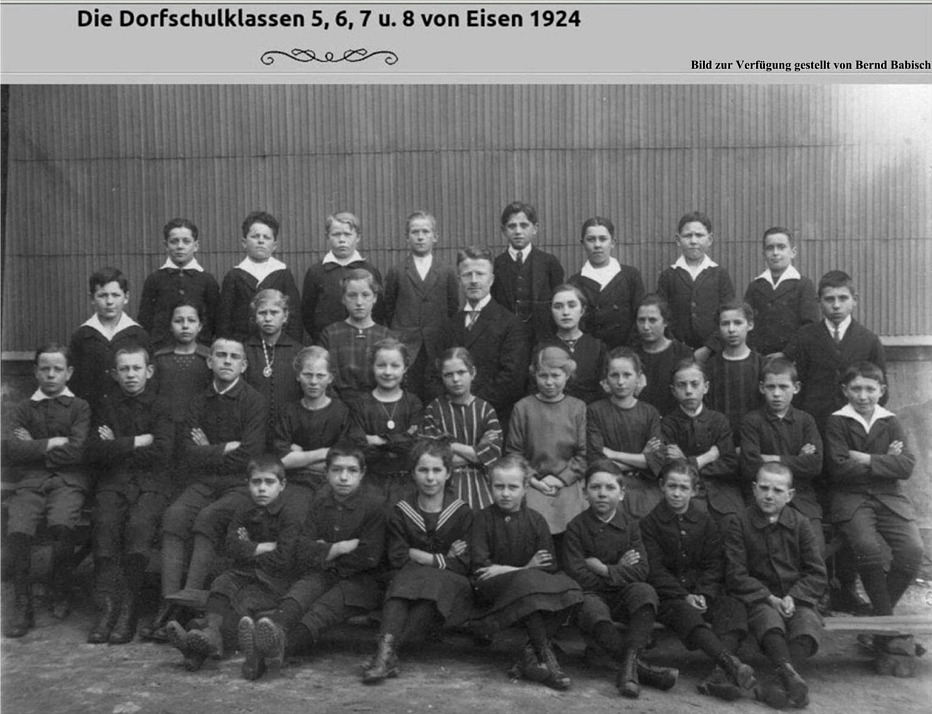 Dorfschulklassen 5-8; 1924